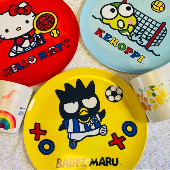 Sanrio & Pillow Fort Kids (Dishware)🍽🥗🥣🍲🍰 - Picture 10 of 14